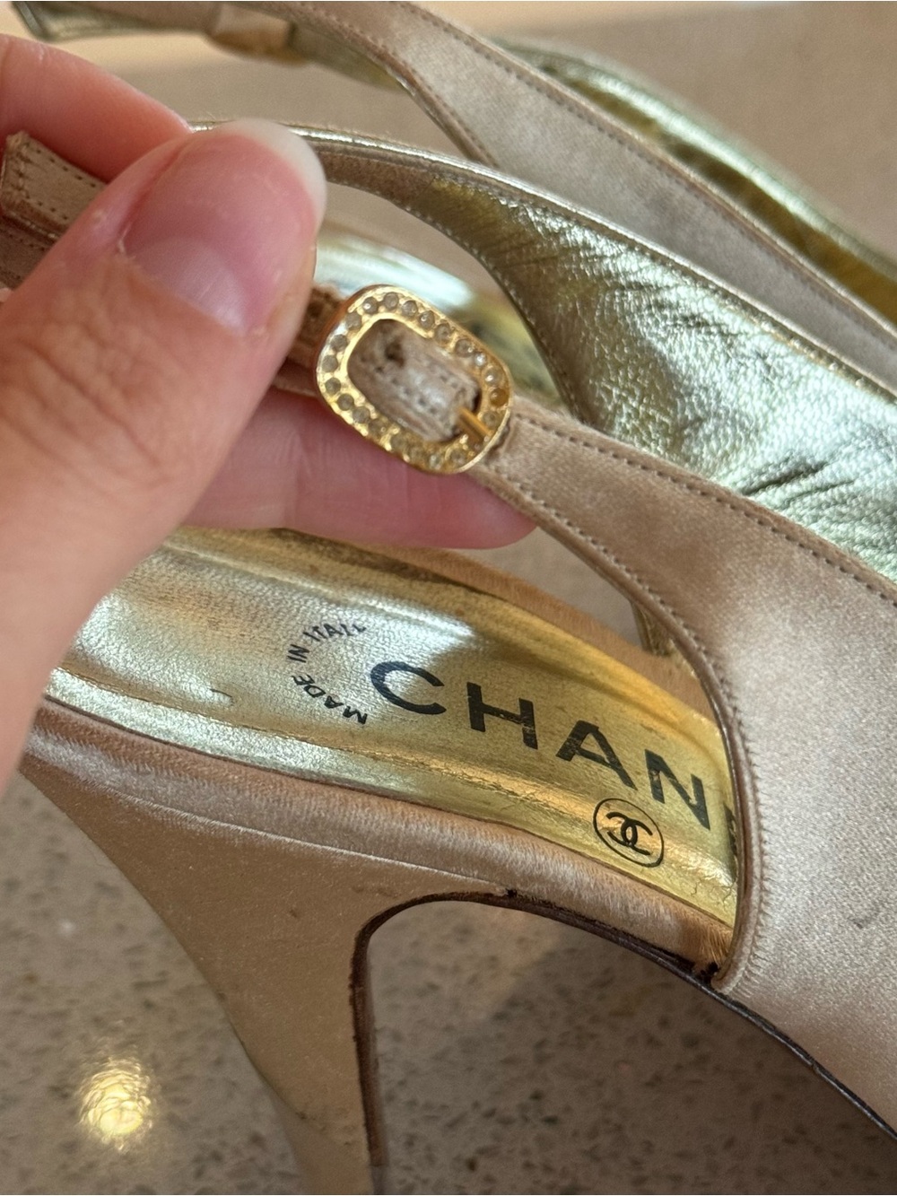 VINTAGE Chanel Champagne Satin and Gold Leather Slingback Pumps - Picture 4 of 8